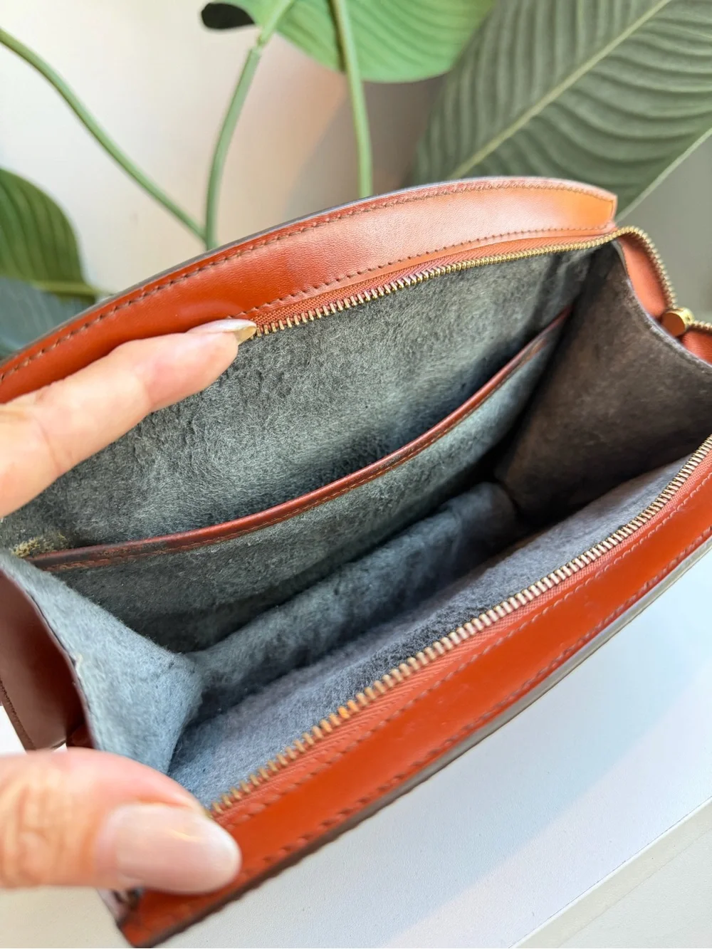 Louis Vuitton ‘Epi Leather Trousse Crête Clutch’